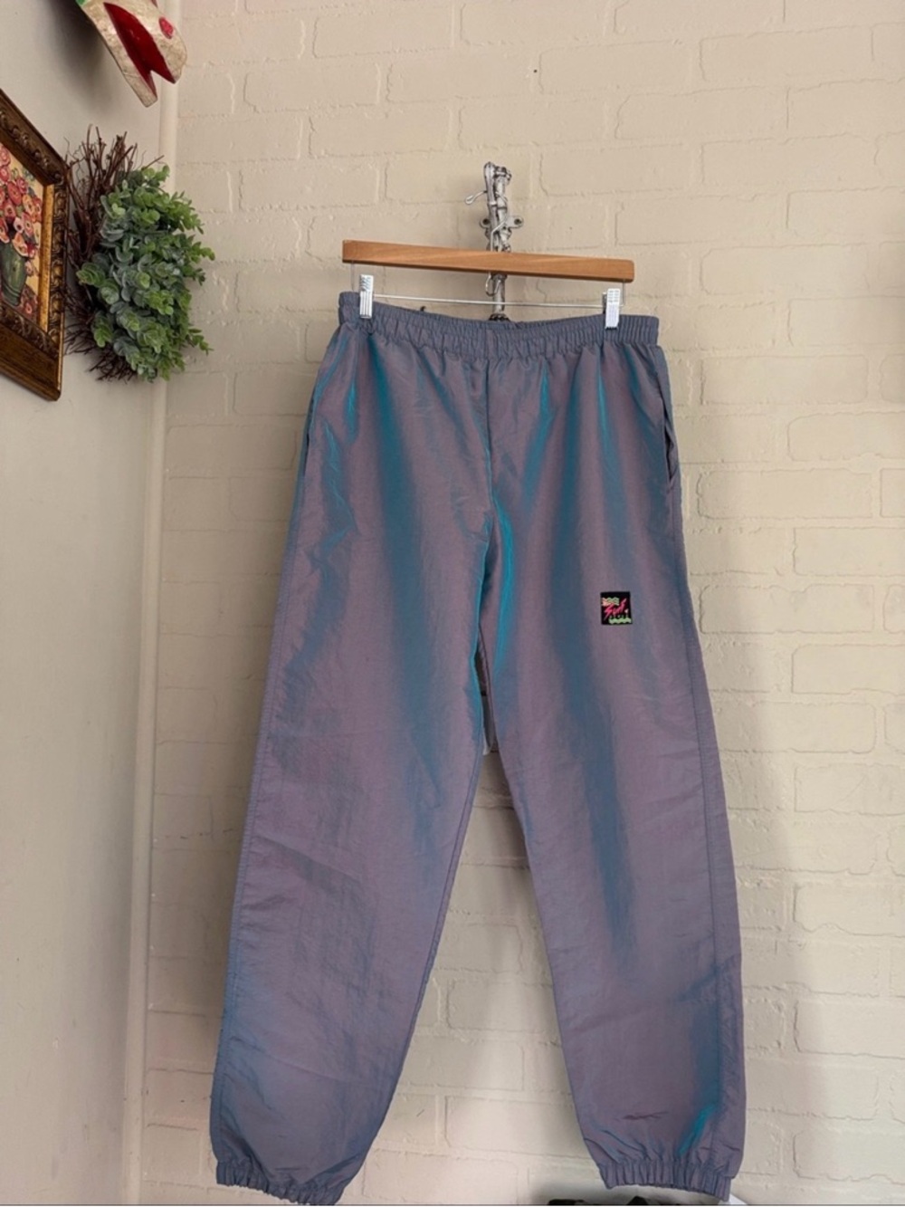 Surf style pants Vintage Iridescent Windbreaker joggers men’s large pockets
